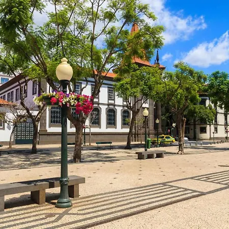 Piornais By Madeira * Funchal (Madeira)