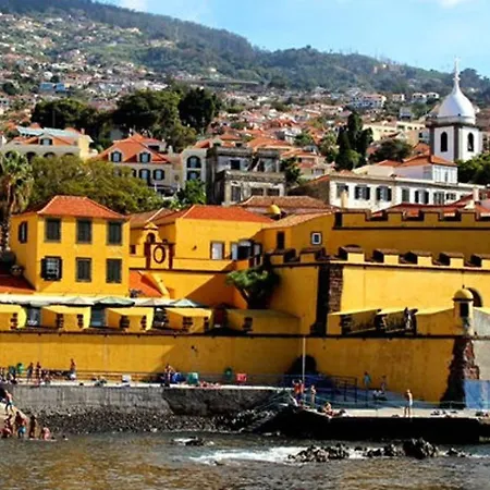 Piornais By Madeira Funchal (Madeira)